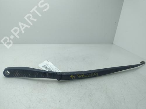 Used Front windshield wiper arm FIAT ULYSSE (179_) 2.0 JTD (109 hp) 28019305