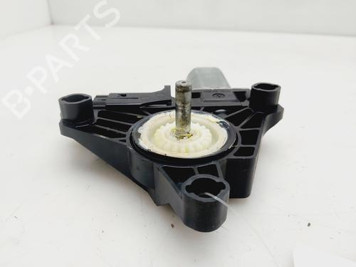 Right rear window motor VOLVO V40 Hatchback (525) D2 | BP29585828E22 