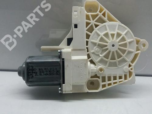 Used Rear left window mechanism Rear left window mechanism AUDI A1 Sportback (8XA, 8XF) 1.2 TFSI (86 hp) 10413956 10413956