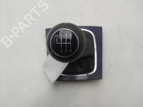 Used Shift knob Shift knob 39385792 39385792