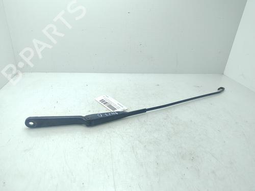 Used Front windshield wiper arm RENAULT TRAFIC II Platform/Chassis (EL) 2.0 dCi 115 (EL0H, EL00, EL01, EL0M) (114 hp) 30271649