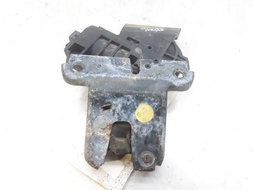 tailgate-lock-audi-a8-d3-4e2-4e8-37-quattro-4e0827505b-2002-2003-2004-2005-2006-2007-2008-2009-2010-8249947 main image