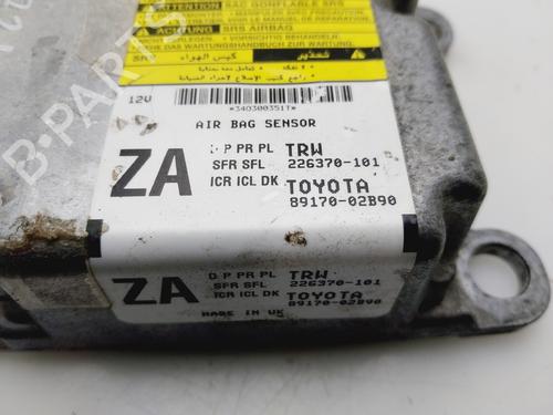Kollisjonspute styreenhet TOYOTA AURIS (_E18_) | BP30845713M53