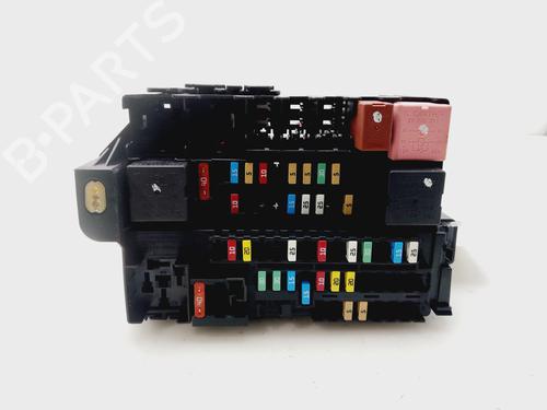 Used Fuse box RENAULT LAGUNA III (BT0/1) 2.0 dCi (BT01, BT08, BT09, BT0E, BT0K, BT12, BT1C, BT1D,... (150 hp) 31877239