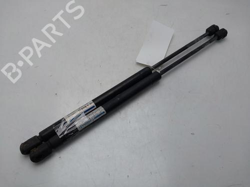 tailgate-lift-support-volvo-v50-545-2003-2004-2005-2006-2007-2008-2009-2010-2011-2012-33538000 main image