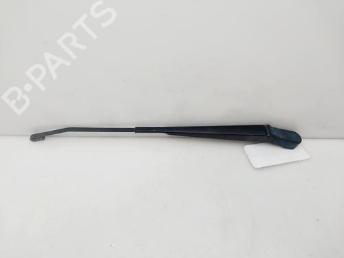 front-windshield-wiper-arm-dacia-sandero-2008-33411669 main image