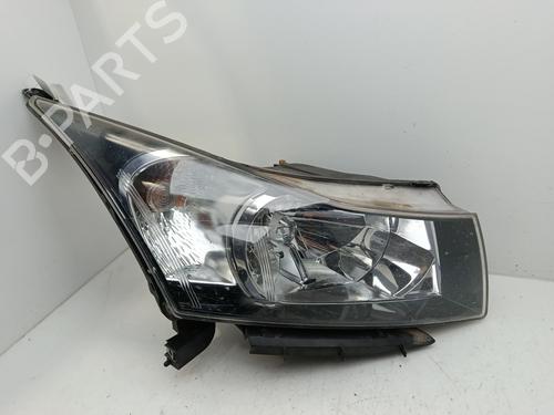 Used Right headlight CHEVROLET CRUZE (J300) [2009-2026]  31163716