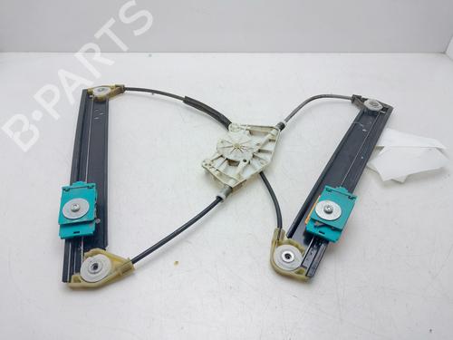 Rudehejsemekanisme venstre bagtil Rudehejsemekanisme venstre bagtil PORSCHE CAYENNE (9PA) S 4.8 (385 hp) 34279094 34279094