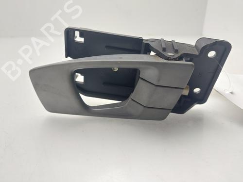 Maniglia interna posteriore destra KIA CARENS I MPV (FC, FJ) 2.0 CRDi (113 hp) 30204351