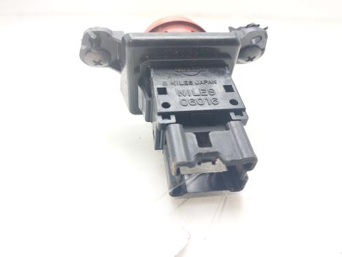 Warning switch NISSAN ALMERA TINO (V10) 2.2 dCi | BP15399534I22 