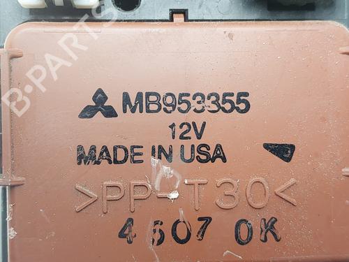 Fuse box MITSUBISHI SPACE STAR MPV (DG_A) 1.9 DI-D (DG4A) | BP33926910E1 - Image 5