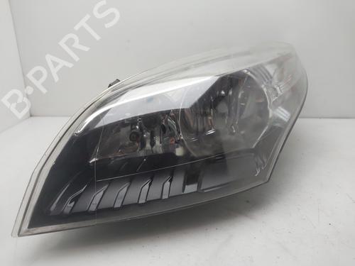 left-headlight-renault-megane-iii-hatchback-bz01_-b3_-2008-36857163 main image