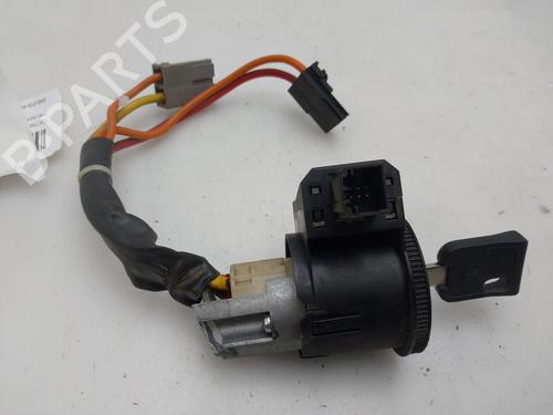 Used Ignition barrel Ignition barrel PEUGEOT 306 (7B, N3, N5) 1.9 D (69 hp) 33952151 33952151