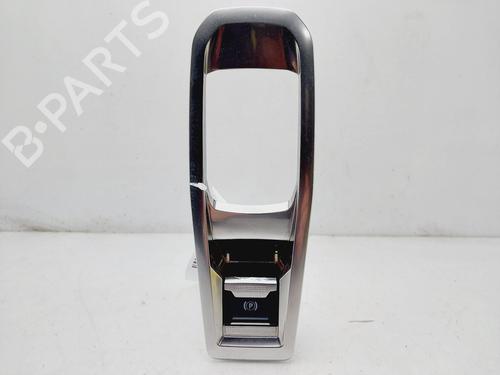 Used Hand brake PEUGEOT 3008 II SUV (MC_, MR_, MJ_, M4_) 1.5 BlueHDi 130 (131 hp) 27301172