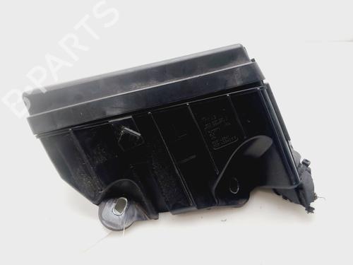 Fuse box AUDI A3 Limousine (8VS, 8VM) 2.0 TDI | BP32411055E1