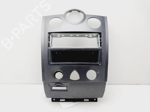 Used Middle console RENAULT MEGANE II Estate (KM0/1_) 2.0 (135 hp) 30772431