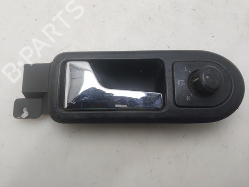 front-left-interior-door-handle-vw-passat-b5-3b2-1996-1997-1998-1999-2000-2001-36526856 main image
