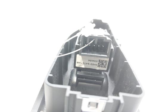 Right rear window switch LAND ROVER RANGE ROVER SPORT I (L320) 3.6 D 4x4 | BP12411675I28 