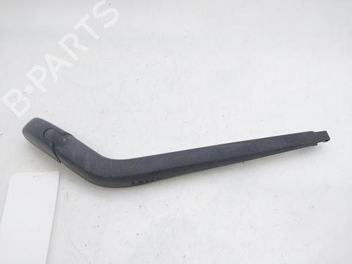 Used Rear windshield wiper arm TOYOTA AURIS (_E15_) [2006-2012]  24509675