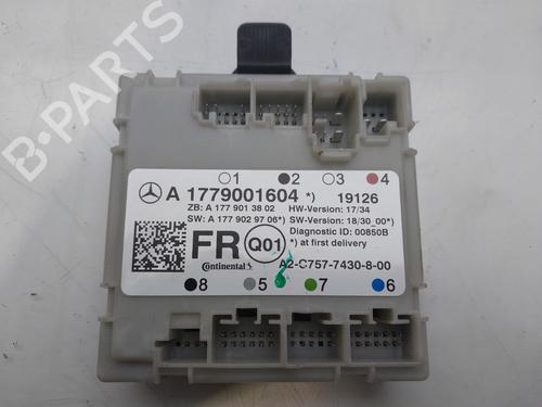 Used Comfort control module MERCEDES-BENZ B-CLASS Sports Tourer (W247) B 200 d (247.012) (150 hp) 17680338