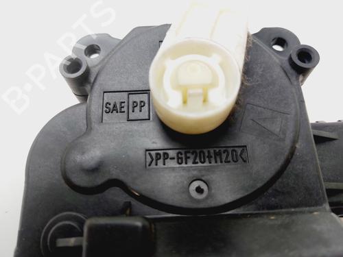 Fuel door actuator JAGUAR XF I (X250) 2.7 D | BP28373699E18