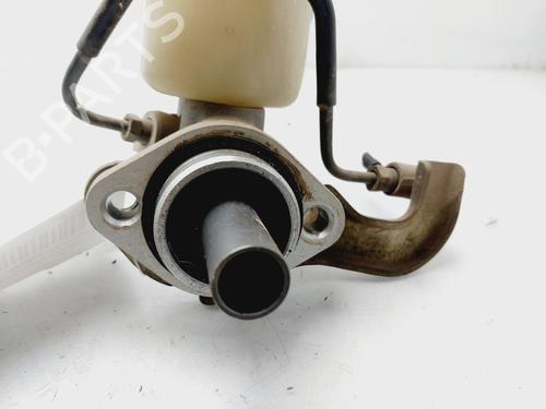 Brake master cylinder TOYOTA AVENSIS Liftback (_T22_) 2.0 TD (CT220_, CT220R) | BP21023375M77 
