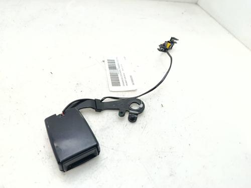Used Seat buckle Seat buckle 37010880 37010880