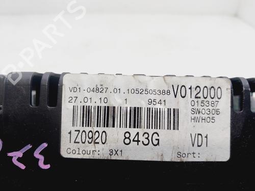 Instrument cluster SKODA OCTAVIA II (1Z3) 1.6 TDI | BP25870387C47 