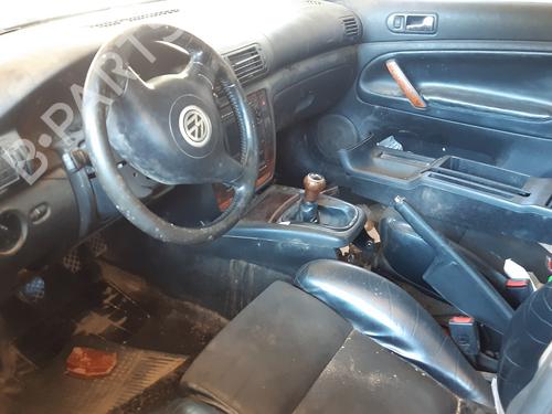 Left mirror VW PASSAT B5 (3B2) 1.9 TDI | BP10140874C26 