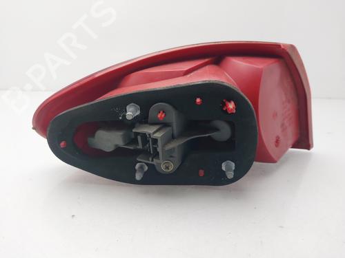 Right taillight ALFA ROMEO 147 (937_) 1.6 16V T.SPARK ECO (937.AXA1A, 937.BXA1A) | BP32334935C35 
