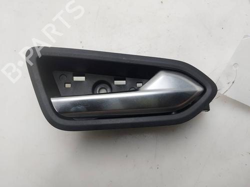 front-right-interior-door-handle-renault-arkana-i-lcm_-ldn_-2019-39184240 main image