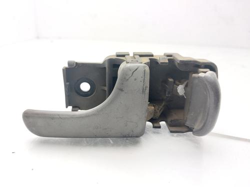 Used Front right interior door handle FORD MAVERICK (UDS, UNS) 2.7 TD (100 hp) 30830705