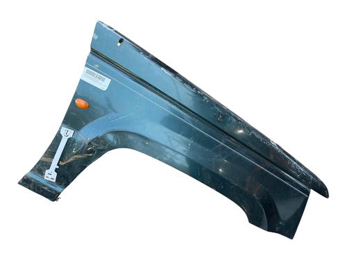 Guarda-lamas direito Guarda-lamas direito JEEP GRAND CHEROKEE I (ZJ, ZG) 2.5 TD 4x4 (Z) (115 hp) 35929482 35929482