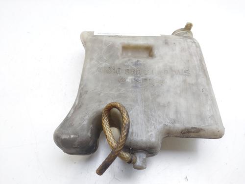 Used Windscreen washer tank MERCEDES-BENZ E-CLASS (W210) E 300 D (210.020) (136 hp) 25908662