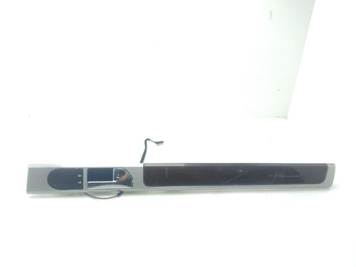 Højre bagtil invendig håndtag VW TOUAREG (7LA, 7L6, 7L7) 5.0 V10 TDI (313 hp) 30082839