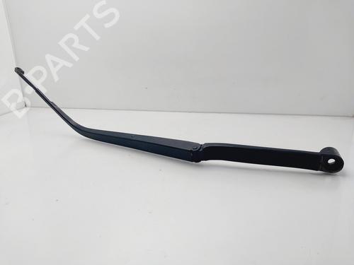 Used Front windshield wiper arm MITSUBISHI LANCER VIII Sportback (CX_A) 2.0 DI-D (CX8A) (140 hp) 31651767