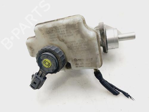 Used Brake master cylinder VW GOLF PLUS V (5M1, 521) 1.9 TDI (105 hp) 22752477