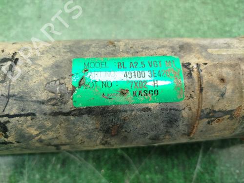 Driveshaft KIA SORENTO I (JC) 2.5 CRDi 4WD | BP29499256M37 
