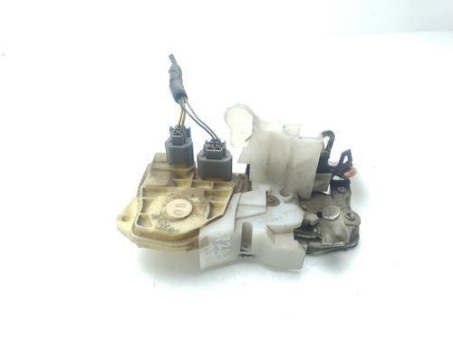 Used Rear left lock HONDA CIVIC VII Hatchback (EU, EP, EV) 1.7 CTDi (EP4, EU9) (100 hp) 31377416