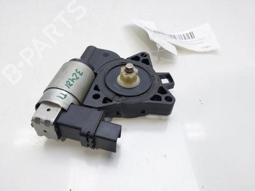 Rudehejsemotor bagstkærm venstre MAZDA 6 Saloon (GG) 2.0 DI (GG14) (121 hp) 15507614