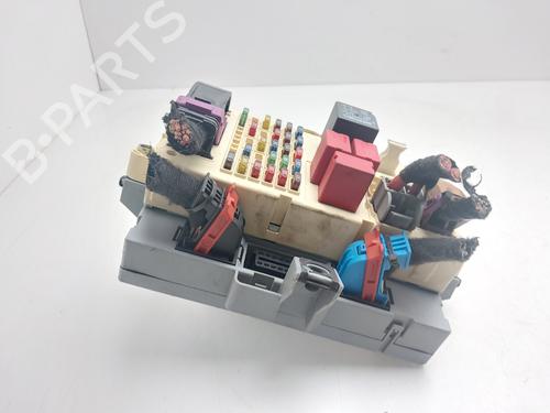 Used Fuse box Fuse box FIAT STILO (192_) 1.9 JTD (192_XE1A) (115 hp) 35894780 35894780