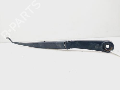Used Front windshield wiper arm KIA SPORTAGE III (SL) 1.7 CRDi (116 hp) 20220855