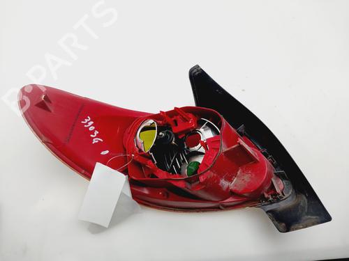 Right taillight PEUGEOT 206 Hatchback (2A/C) 1.4 HDi eco 70 | BP28162805C35 