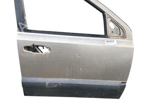 Used Right front door KIA SORENTO I (JC) 2.5 CRDi 4WD (140 hp) 24571613