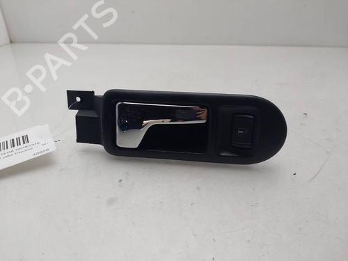 Used Front right interior door handle Front right interior door handle 38674684 38674684
