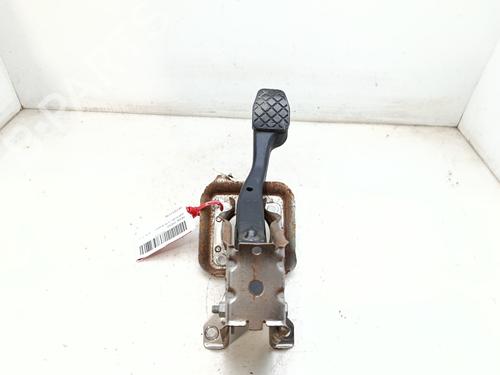 Used Break pedal Break pedal 39562589 39562589