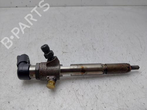 Inyector RENAULT MEGANE III Hatchback (BZ0/1_, B3_) 1.5 dCi (BZ09, BZ0D, BZ1W, BZ29, BZ14) (110 hp) 31350972
