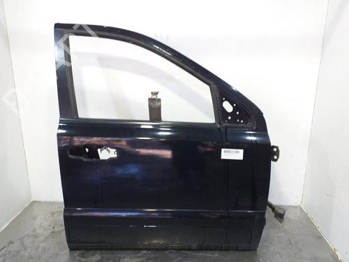 Used Right front door KIA SORENTO I (JC) 2.5 CRDi 4WD (140 hp) 17907553
