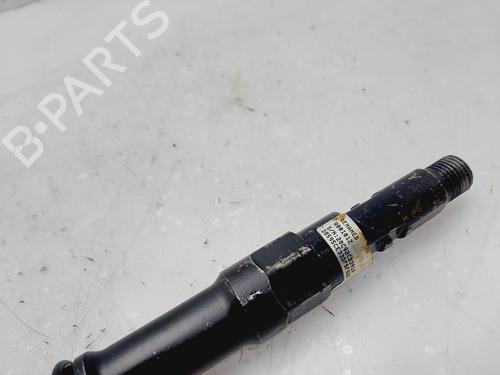 Injector FORD MONDEO III Saloon (B4Y) 2.0 TDCi | BP26017645M100 