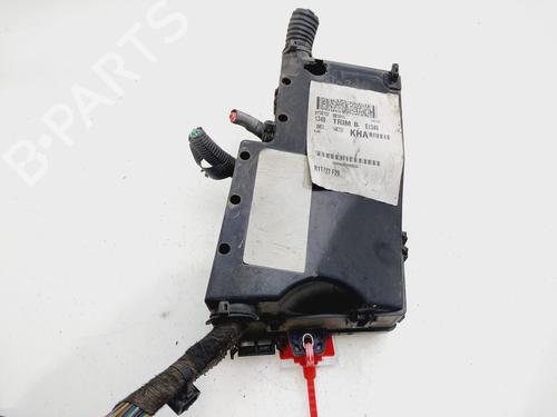Fuse box FORD FOCUS II Turnier (DA_, FFS, DS)  | BP25442682E1 